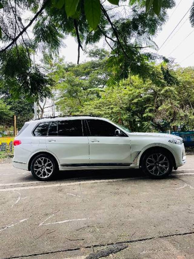 https://images10.gaadi.com/usedgaadi-sellcar/UsedCar/f5c40663a/02db2494-c45f-4436-b5bc-ff8ee1339e76.jpg?imwidth=6400