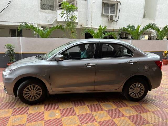 https://images10.gaadi.com/usedgaadi-sellcar/UsedCar/f5c54ca0a/036bc51e-d63d-41ba-9190-c11a43dabe1c.jpg?imwidth=6400