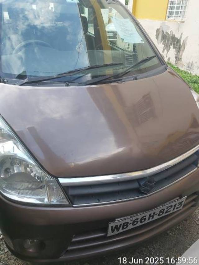 https://images10.gaadi.com/usedgaadi-sellcar/UsedCar/f5c5966da/d97c2e31-0b8c-49b6-9007-0fee68e18505.jpg?imwidth=6402