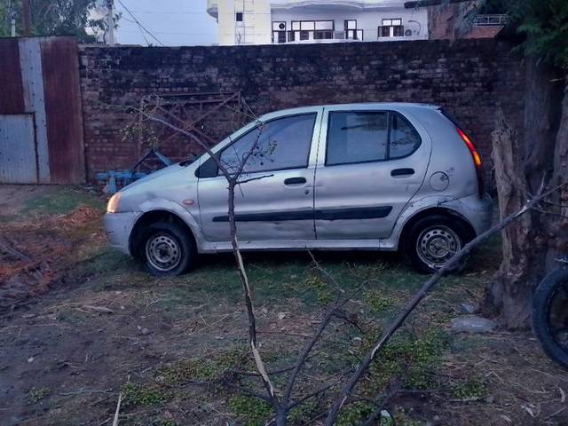 https://images10.gaadi.com/usedgaadi-sellcar/UsedCar/f5c5d5a5a/876d5767-8bec-4ac8-b252-47fc96b0ecd4.jpg?imwidth=6400