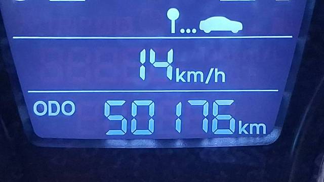 https://images10.gaadi.com/usedgaadi-sellcar/UsedCar/f5c63cdaa/52551dbf-3ef3-4cb3-8f36-0a822e8c7e0d.jpg?imwidth=6402