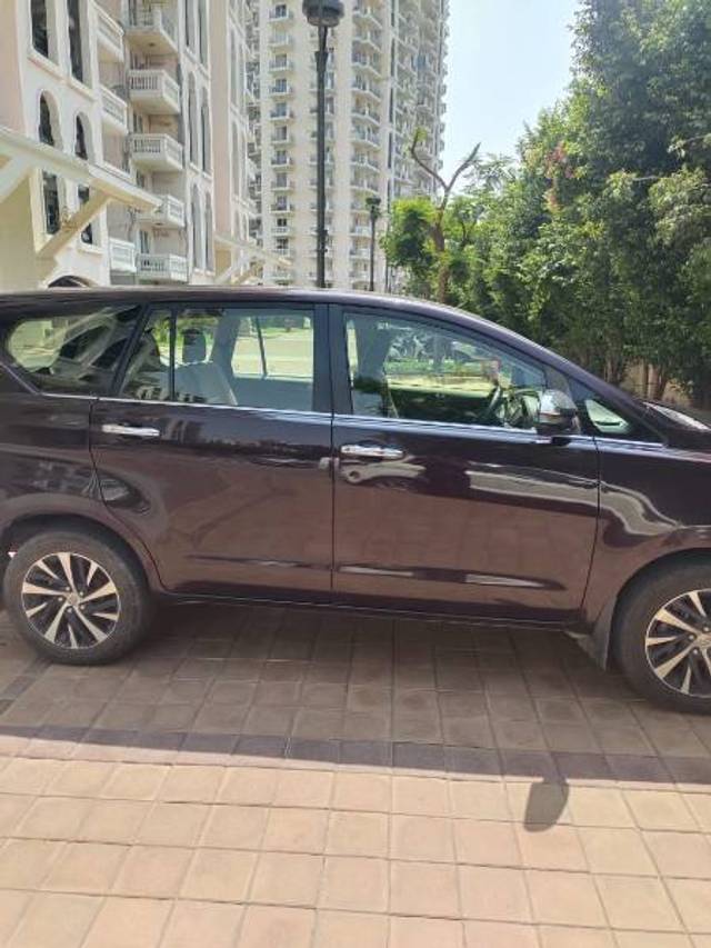 https://images10.gaadi.com/usedgaadi-sellcar/UsedCar/f5c68514a/8b23b97a-5cc8-4f4a-9628-a45a65a2a9da.jpeg?imwidth=6401