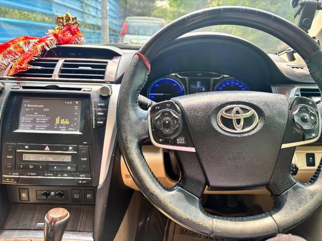https://images10.gaadi.com/usedgaadi-sellcar/UsedCar/f5c75c18a/70504d1a-4111-4363-900f-80dde8f680ca.jpeg?imwidth=6402