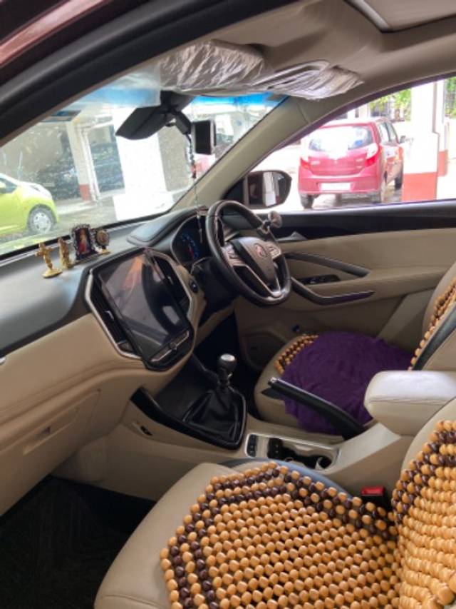 https://images10.gaadi.com/usedgaadi-sellcar/UsedCar/f5c7a74ba/b96b4ff8-e5df-469b-a0f6-91189aa1bb62.jpg?imwidth=6402