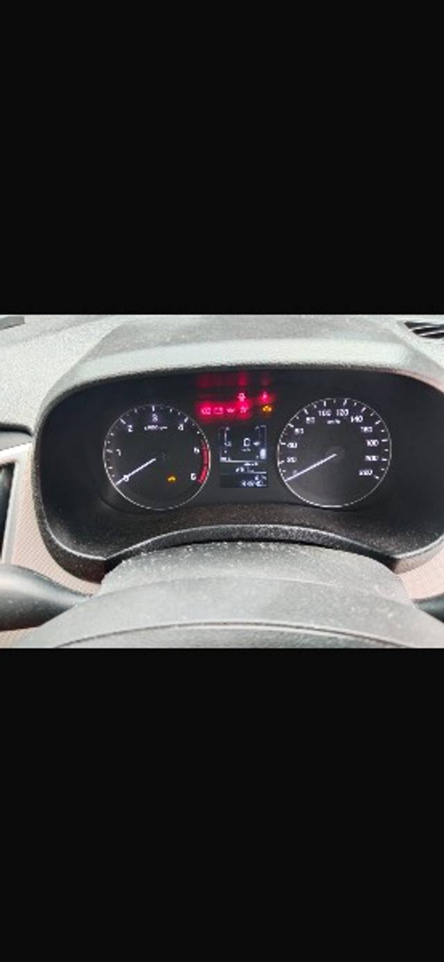 https://images10.gaadi.com/usedgaadi-sellcar/UsedCar/f5c81374a/17f51a32-b52f-4a60-85b9-48f5554ead93.png?imwidth=6401