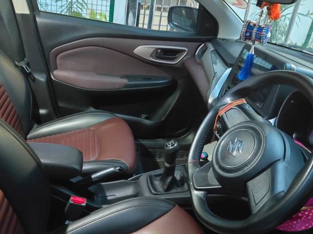 https://images10.gaadi.com/usedgaadi-sellcar/UsedCar/f5c8b266a/49ca6c00-cb76-4e91-b08e-b7d0525928a9.jpeg?imwidth=6402
