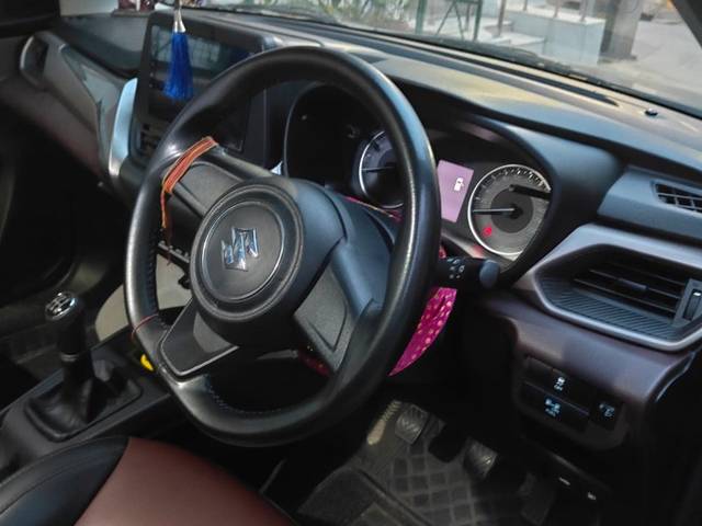 https://images10.gaadi.com/usedgaadi-sellcar/UsedCar/f5c8b266a/fb7f1893-be56-4c44-985d-4d5a0e1b99cd.jpeg?imwidth=6401