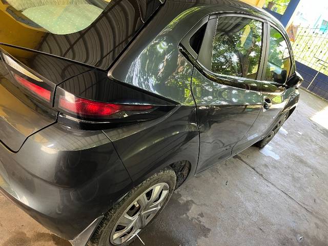 https://images10.gaadi.com/usedgaadi-sellcar/UsedCar/f5c8ed41a/19e1a500-3679-46a6-bfe2-e13fb93a2fe5.jpeg?imwidth=6400