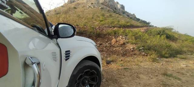 https://images10.gaadi.com/usedgaadi-sellcar/UsedCar/f5c92faca/b89b6847-5570-4404-acf8-2e8aceb1cc24.jpg?imwidth=6402