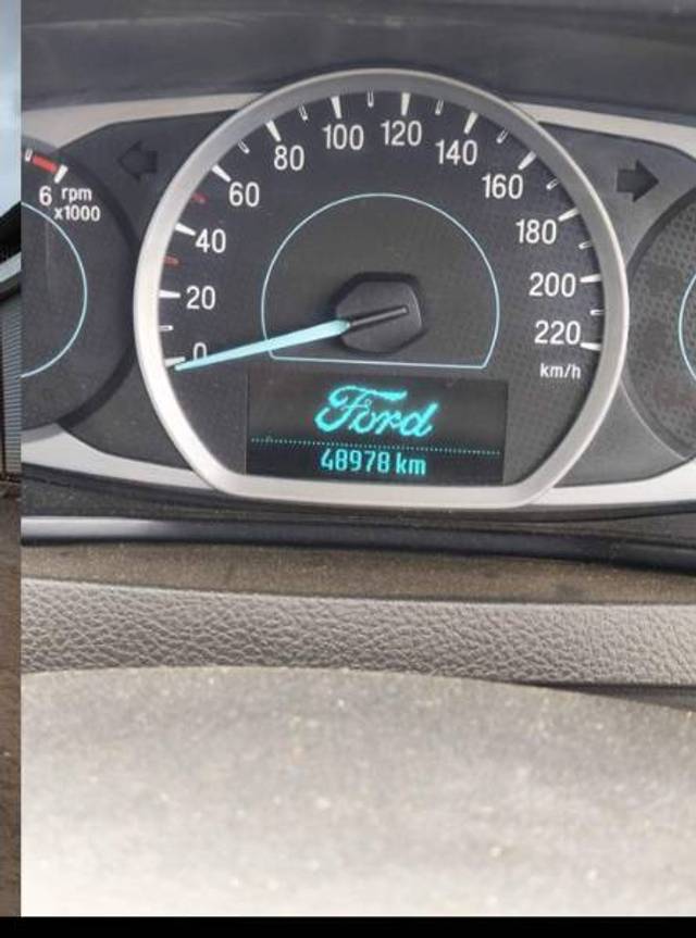 https://images10.gaadi.com/usedgaadi-sellcar/UsedCar/f5c946efa/fb731fce-9294-430d-bf32-2a955d9c0474.jpg?imwidth=6400
