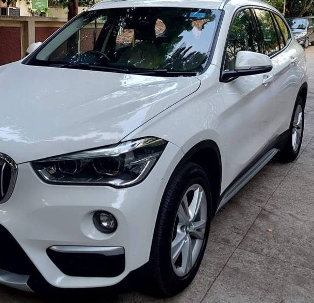 https://images10.gaadi.com/usedgaadi-sellcar/UsedCar/f5c95f93a/ec00b5ca-2885-4fcf-ad3c-01e1e196b84c.jpg?imwidth=6400