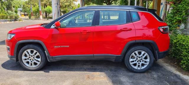 https://images10.gaadi.com/usedgaadi-sellcar/UsedCar/f5c9fd72a/f264b324-508b-4a7c-b035-4e2cdb9290b8.jpeg?imwidth=6402