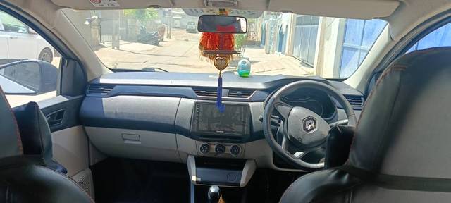 https://images10.gaadi.com/usedgaadi-sellcar/UsedCar/f5cabbcfa/a902aaf3-8586-48d4-b80b-5c90ca151457.jpg?imwidth=6401