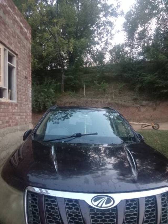 https://images10.gaadi.com/usedgaadi-sellcar/UsedCar/f5cbe8a5a/152d6f3c-6715-4140-b685-1feb092efbcc.jpg?imwidth=6402