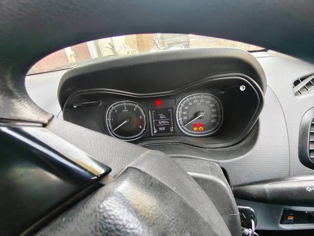 https://images10.gaadi.com/usedgaadi-sellcar/UsedCar/f5ccf3d6a/8af887ae-b864-4084-8708-4c3af323ad50.jpg?imwidth=6401
