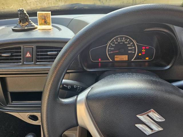 https://images10.gaadi.com/usedgaadi-sellcar/UsedCar/f5cd7219a/85d99a2b-30de-4592-b336-e7c5eab0058d.jpg?imwidth=6401