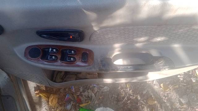 https://images10.gaadi.com/usedgaadi-sellcar/UsedCar/f5ce3083a/88a29761-d4aa-4917-a9df-c23a84cfac23.jpg?imwidth=6402
