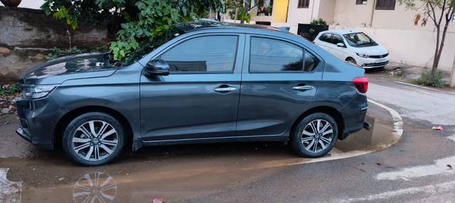 https://images10.gaadi.com/usedgaadi-sellcar/UsedCar/f5ce425aa/ffdca685-78f4-41bf-b3a6-7b8558f8cc3e.jpeg?imwidth=6402