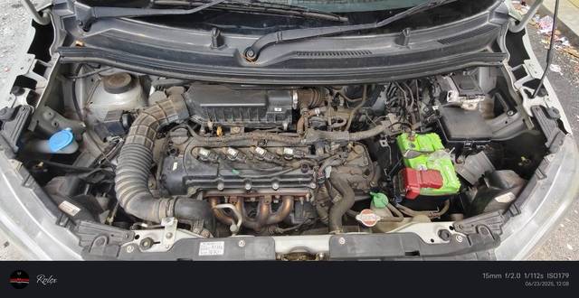 https://images10.gaadi.com/usedgaadi-sellcar/UsedCar/f5ce4af9a/e96e594f-4823-494d-8f97-78e95344745b.jpg?imwidth=6402