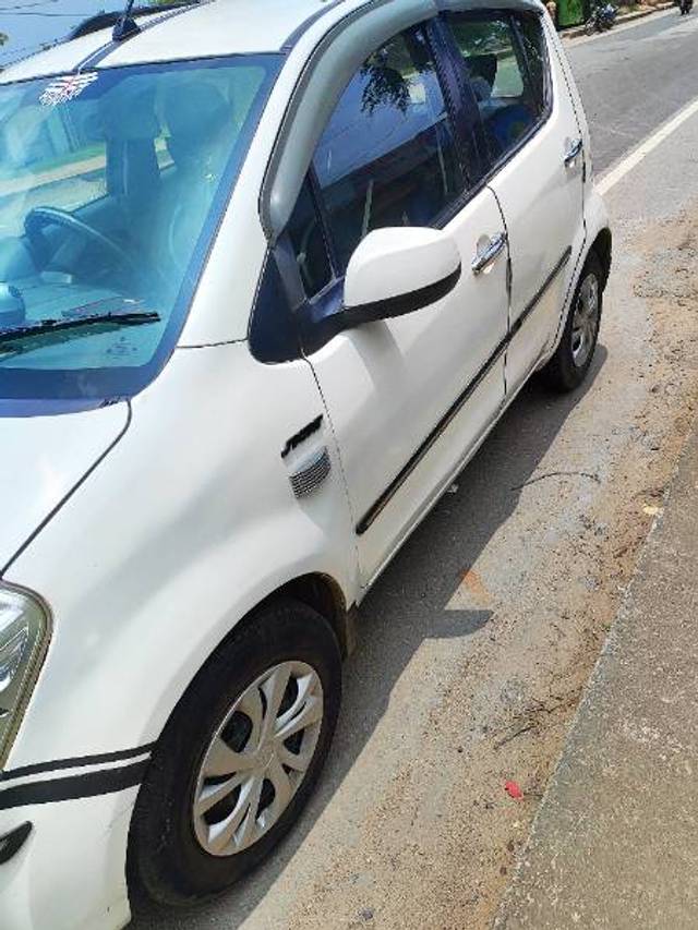 https://images10.gaadi.com/usedgaadi-sellcar/UsedCar/f5cfdffca/d2b1a1bc-d542-448e-88cb-e3a14f73bf36.jpg?imwidth=6400
