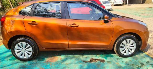 https://images10.gaadi.com/usedgaadi-sellcar/UsedCar/f5d1cab3a/e6d7e995-8653-436b-9d8e-c86dd1830bbf.jpg?imwidth=6401