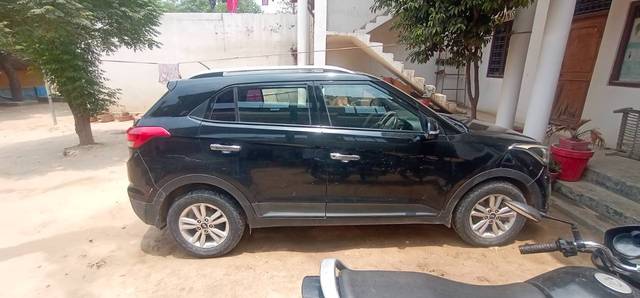 https://images10.gaadi.com/usedgaadi-sellcar/UsedCar/f5d1d146a/b988cd6e-a9fd-49a1-8265-cdc5ae31ac1c.jpg?imwidth=6401