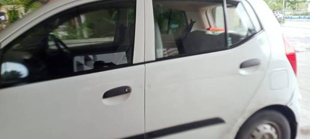 https://images10.gaadi.com/usedgaadi-sellcar/UsedCar/f5d26505a/8cd97605-a808-4fab-905e-6afde56ab9c7.jpg?imwidth=6400