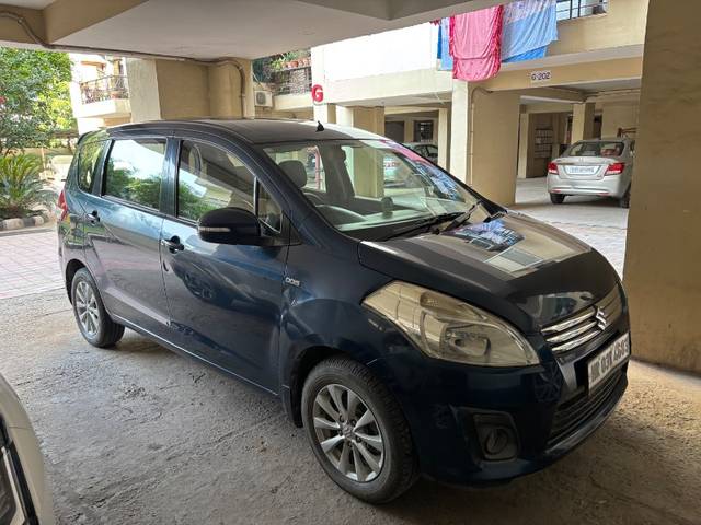 https://images10.gaadi.com/usedgaadi-sellcar/UsedCar/f5d287f0a/77d1fa27-974e-4dc8-b8cc-e544a9eea671.jpeg?imwidth=6400
