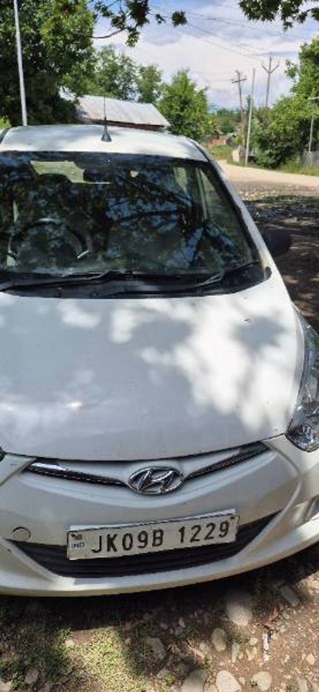 https://images10.gaadi.com/usedgaadi-sellcar/UsedCar/f5d3218aa/13a6b9ab-f4ba-4b49-9c7b-357f93f6717c.jpg?imwidth=6400