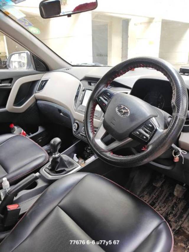 https://images10.gaadi.com/usedgaadi-sellcar/UsedCar/f5d37de4a/b651b21f-4bb6-433a-a97c-25399b018e4b.jpg?imwidth=6401