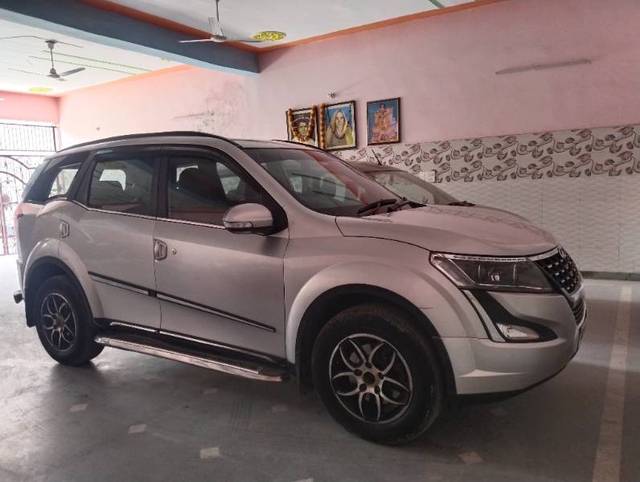 https://images10.gaadi.com/usedgaadi-sellcar/UsedCar/f5d3bbdea/91cfd391-3be7-4de1-81c7-7206ea63ef5d.jpg?imwidth=6400
