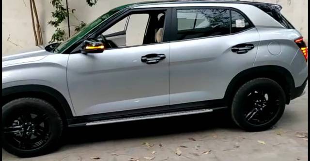 https://images10.gaadi.com/usedgaadi-sellcar/UsedCar/f5d4157aa/46c736c2-a073-4d81-8a26-db1862a948c5.jpg?imwidth=6402