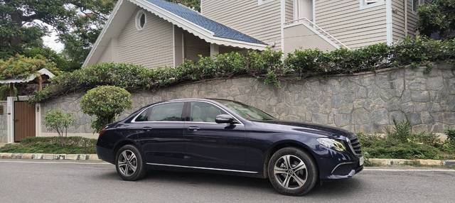 https://images10.gaadi.com/usedgaadi-sellcar/UsedCar/f5d42ef1a/a17e83d8-f931-4ed2-b1b0-279bc66b45a9.JPG?imwidth=6402