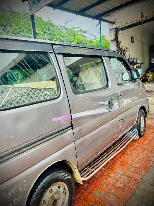 https://images10.gaadi.com/usedgaadi-sellcar/UsedCar/f5d504e4a/70e1fa25-c968-42ee-b487-62f7692eb590.jpeg?imwidth=6400