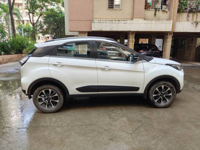 https://images10.gaadi.com/usedgaadi-sellcar/UsedCar/f5d513dea/b03cb82c-3a13-4b26-8a36-fbfd7f26035a.jpg?imwidth=6401