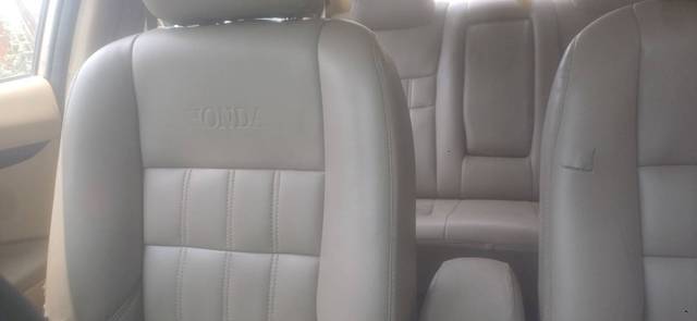 https://images10.gaadi.com/usedgaadi-sellcar/UsedCar/f5d528e3a/98e5db8b-76d1-43b6-846e-1b47a9a12660.jpg?imwidth=6401
