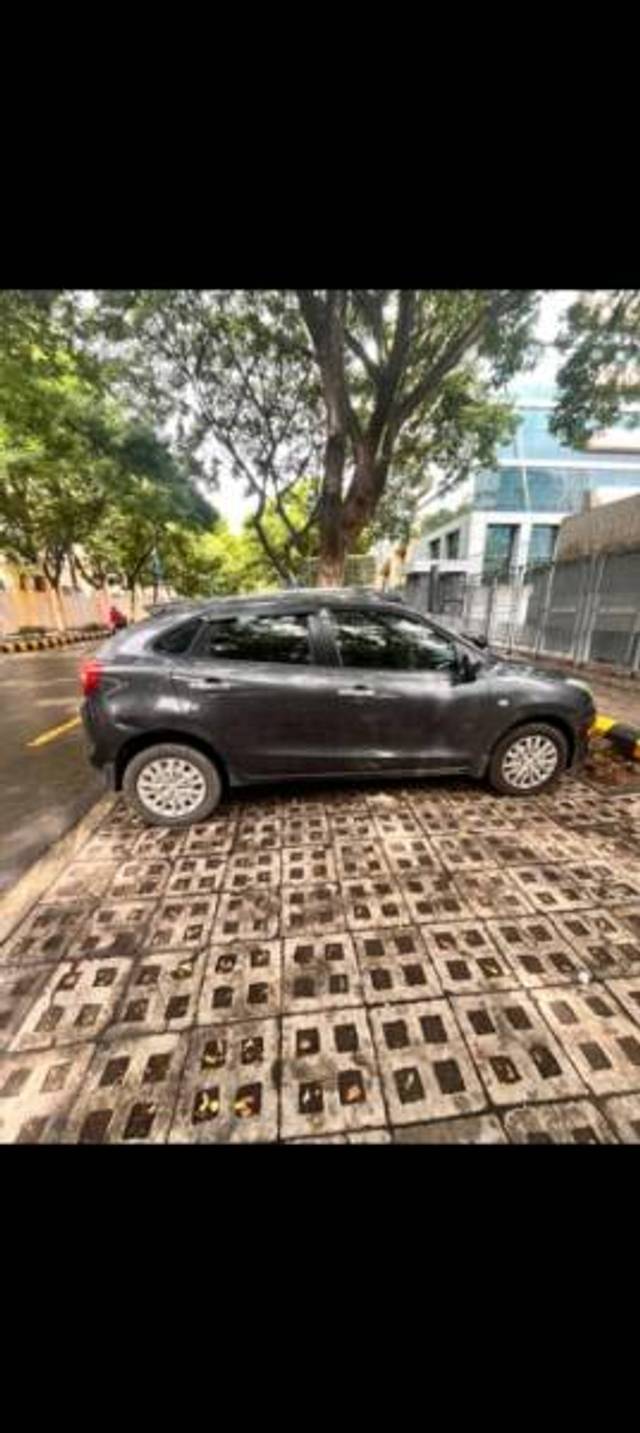 https://images10.gaadi.com/usedgaadi-sellcar/UsedCar/f5d5b456a/2ec136b4-7ba2-4f50-85df-325fff04a236.jpg?imwidth=6402