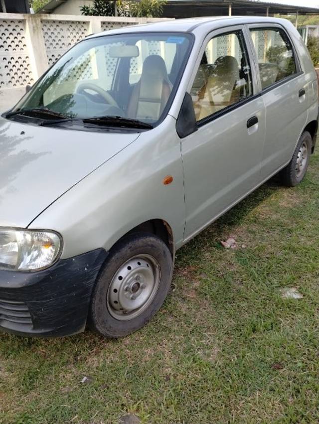 https://images10.gaadi.com/usedgaadi-sellcar/UsedCar/f5d5f156a/838f6ef6-d749-40a8-a00e-86d8a0060a25.png?imwidth=6401