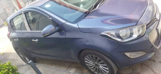 https://images10.gaadi.com/usedgaadi-sellcar/UsedCar/f5d65a82a/efbd1ace-9f7b-49b1-a59e-f55f19d34c5a.jpg?imwidth=6401