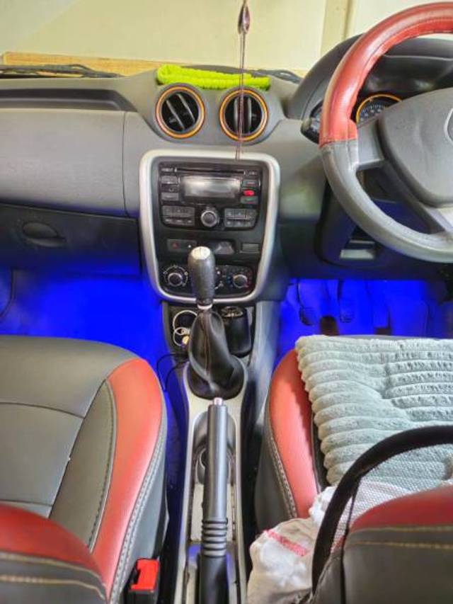 https://images10.gaadi.com/usedgaadi-sellcar/UsedCar/f5d709bba/50d1aa57-0c54-4725-ba3e-3df625c5065c.jpg?imwidth=6401