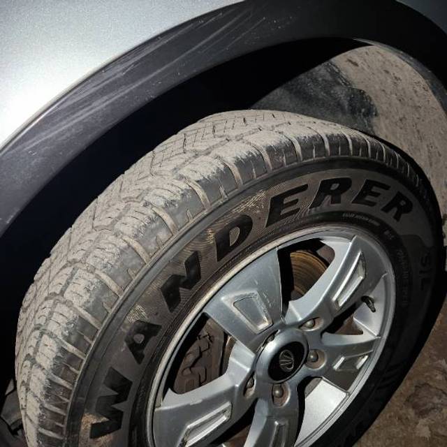 https://images10.gaadi.com/usedgaadi-sellcar/UsedCar/f5d7725ba/8d2f6684-d3e2-467b-8132-b36617cfdf1c.jpg?imwidth=6402