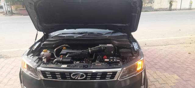 https://images10.gaadi.com/usedgaadi-sellcar/UsedCar/f5d7e558a/c21ecef8-6d67-43e9-8c68-da8b3cb160a7.jpg?imwidth=6401