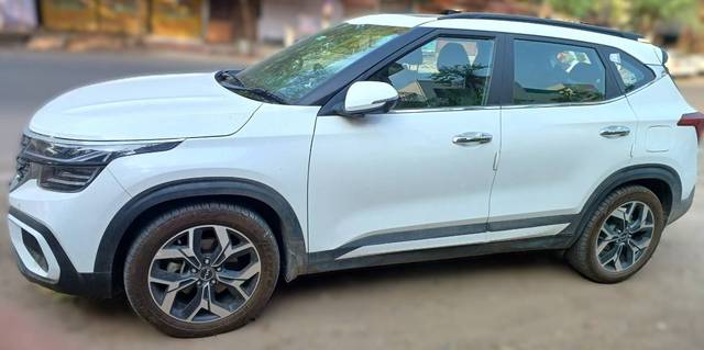 https://images10.gaadi.com/usedgaadi-sellcar/UsedCar/f5d8143ca/33c68719-8415-457c-bc21-d8ebbe27eb07.jpg?imwidth=6400