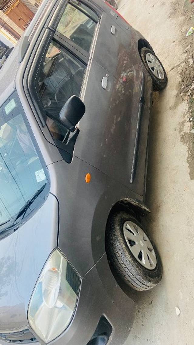 https://images10.gaadi.com/usedgaadi-sellcar/UsedCar/f5d8243da/a5136217-ad92-44a1-a8c5-6e3c30e18c01.jpeg?imwidth=6401