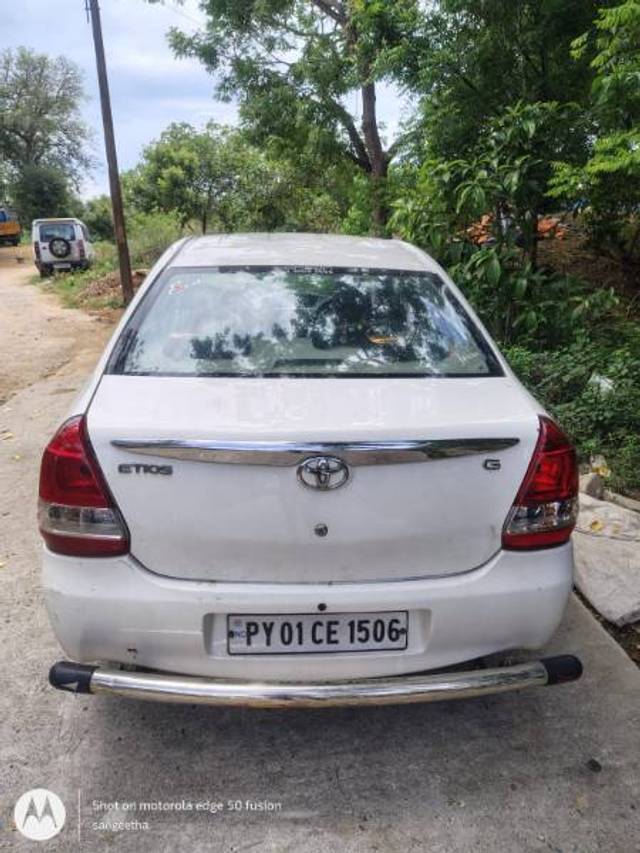 https://images10.gaadi.com/usedgaadi-sellcar/UsedCar/f5d89473a/72391ab1-bedf-4e14-9a26-3dd94f41a90b.jpg?imwidth=6400