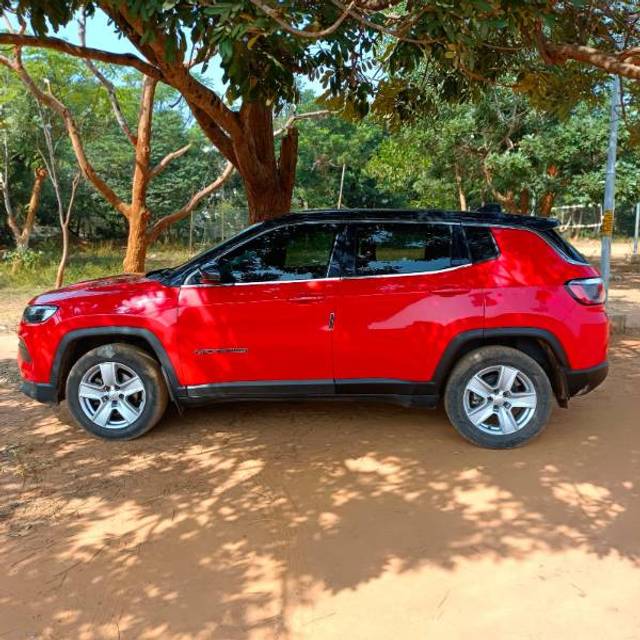 https://images10.gaadi.com/usedgaadi-sellcar/UsedCar/f5d8edf5a/fb91f84a-f46e-4be3-91e7-af92c62e83cc.jpg?imwidth=6400