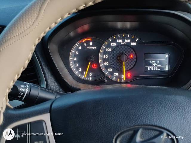 https://images10.gaadi.com/usedgaadi-sellcar/UsedCar/f5d9e2bba/8effe2e7-c880-4718-b815-910fbb7e3cd4.jpg?imwidth=6401