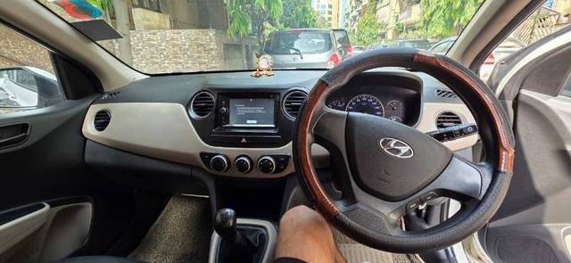 https://images10.gaadi.com/usedgaadi-sellcar/UsedCar/f5da2f6ea/7878a95f-648e-4d78-a525-485995963e2f.jpeg?imwidth=6402