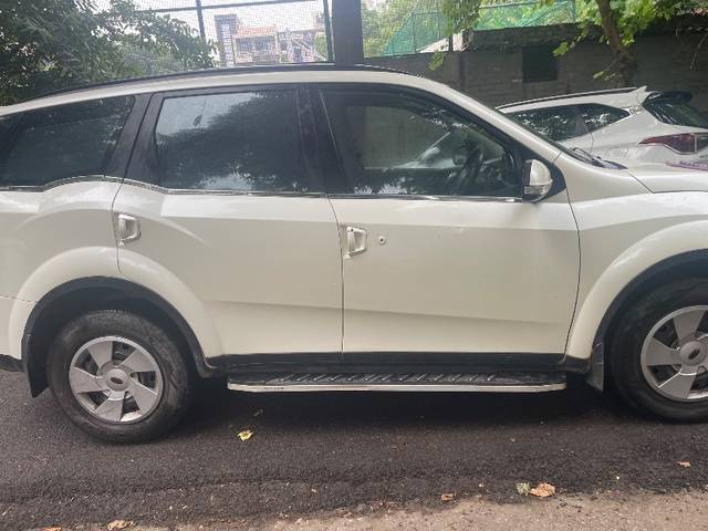 https://images10.gaadi.com/usedgaadi-sellcar/UsedCar/f5da54b4a/2dc02539-27f0-4728-905e-1bbc55e0e0d9.jpeg?imwidth=6400