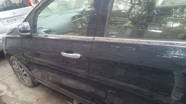 https://images10.gaadi.com/usedgaadi-sellcar/UsedCar/f5da5886a/42c6156d-6f60-4485-a94f-9b5d42f832b1.jpeg?imwidth=6401